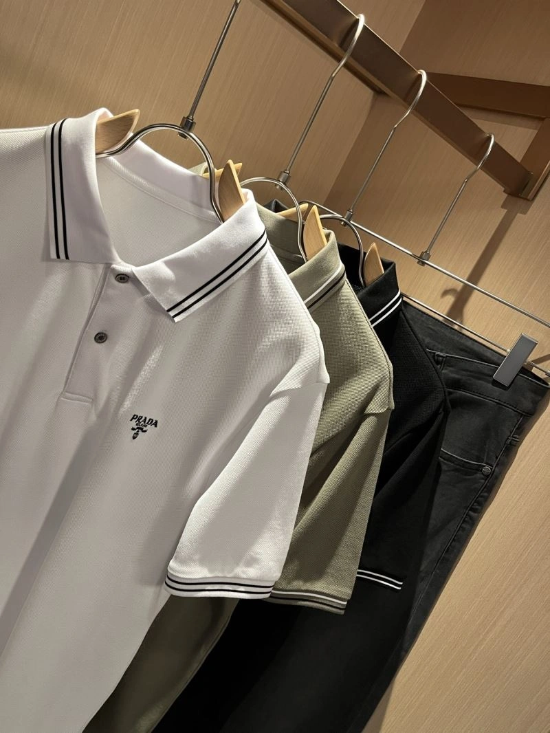 RelaxedFit Prada T-Shirts 169752