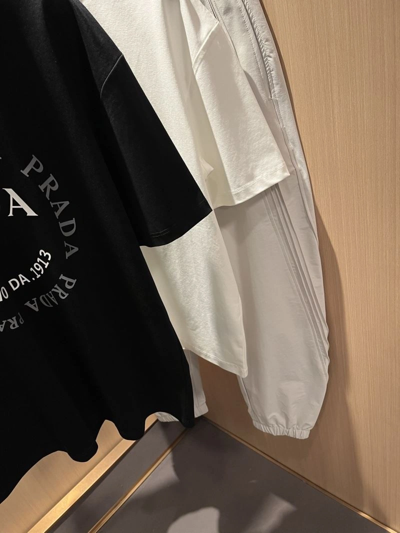 Prada T-Shirts Bold 169700