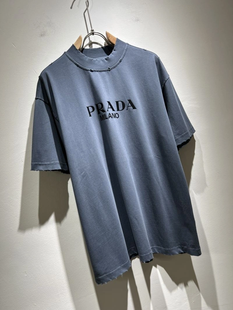 EyeCatching Prada T-Shirts 169695