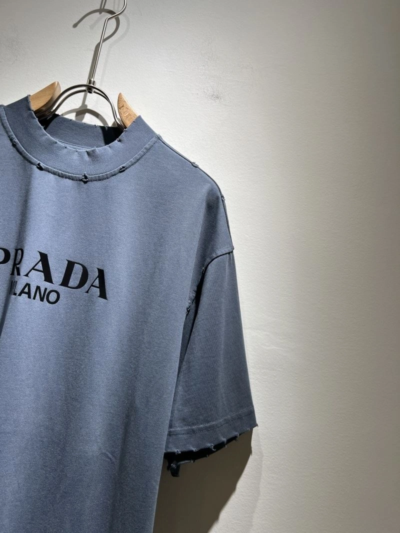 EyeCatching Prada T-Shirts 169695