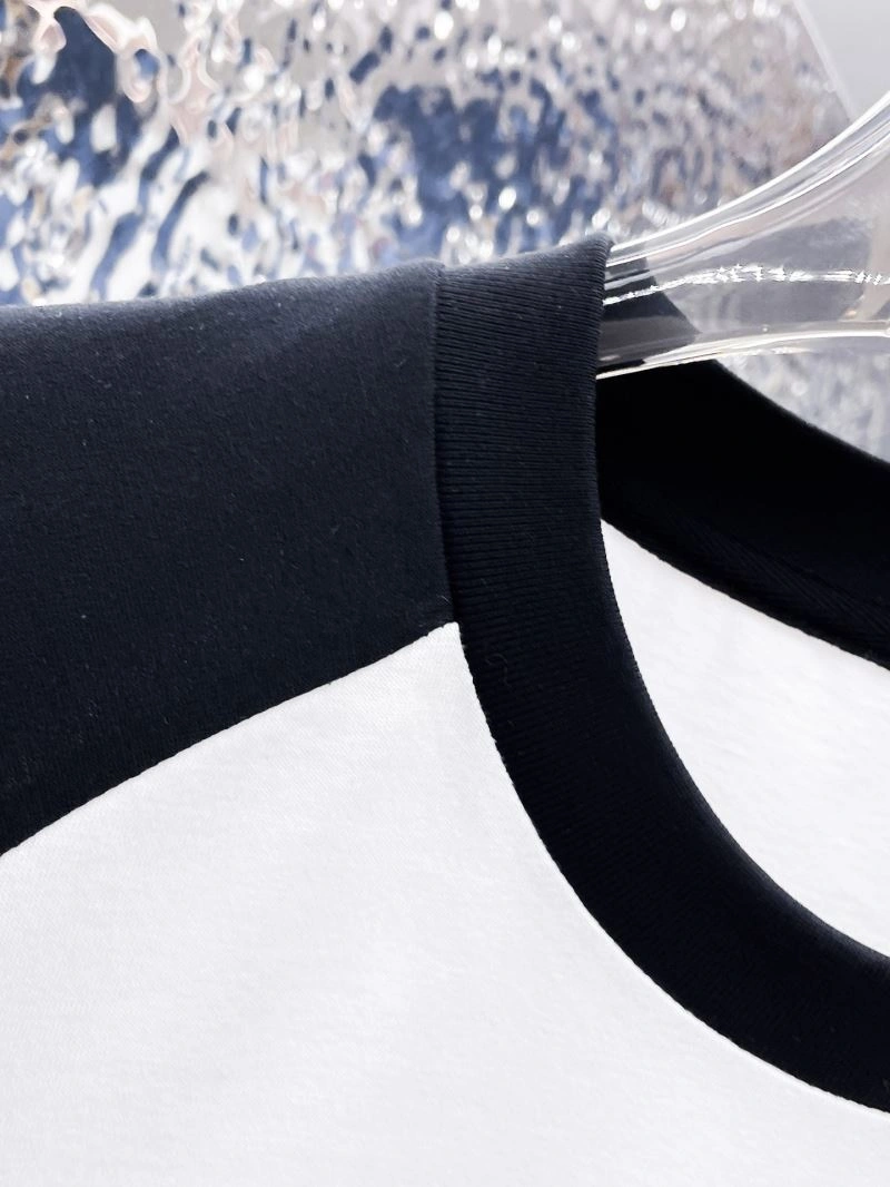 Chic Prada T-Shirts 169702
