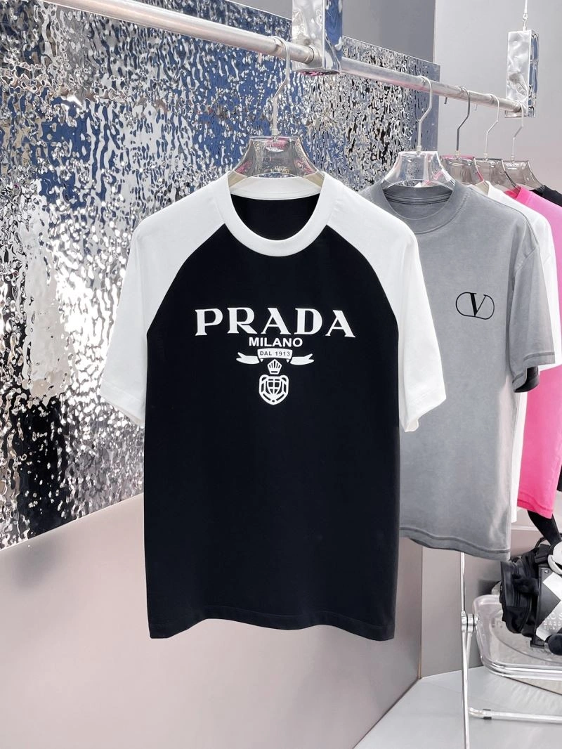Supportive Prada T-Shirts 169723