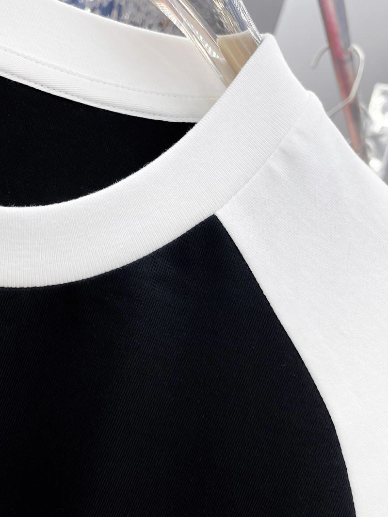 Supportive Prada T-Shirts 169723