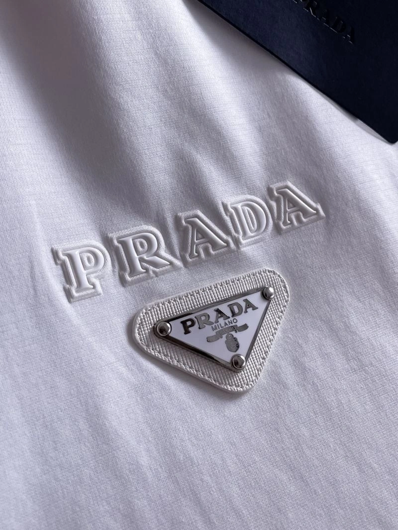 Prada T-Shirts Affordable 169679