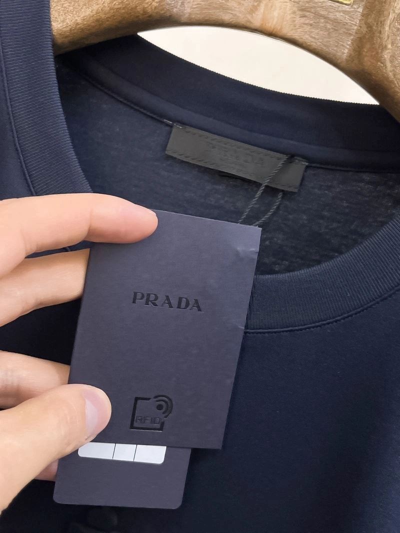 Prada T-Shirts ComfortFit 169674