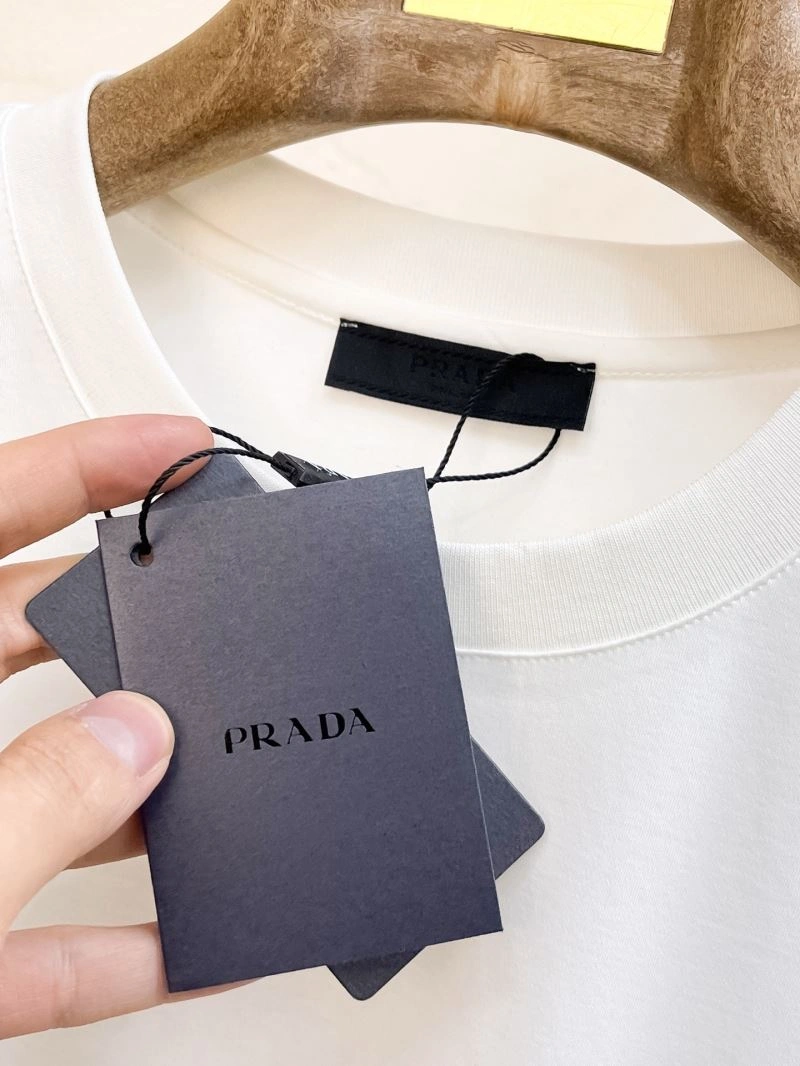 Prada T-Shirts Fashionable 169659