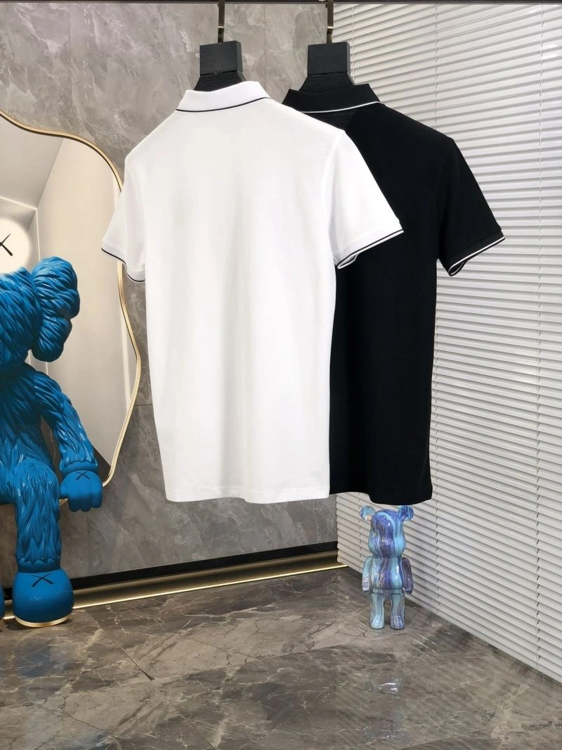 Functional Prada T-Shirts 169650