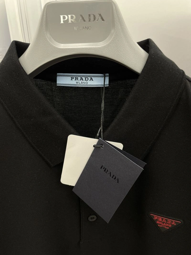 Prada T-Shirts Comfortable 169647