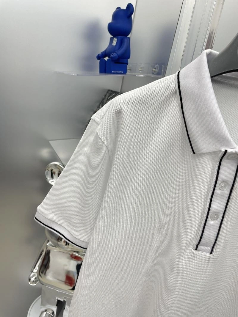 Prada T-Shirts FashionForward 169641