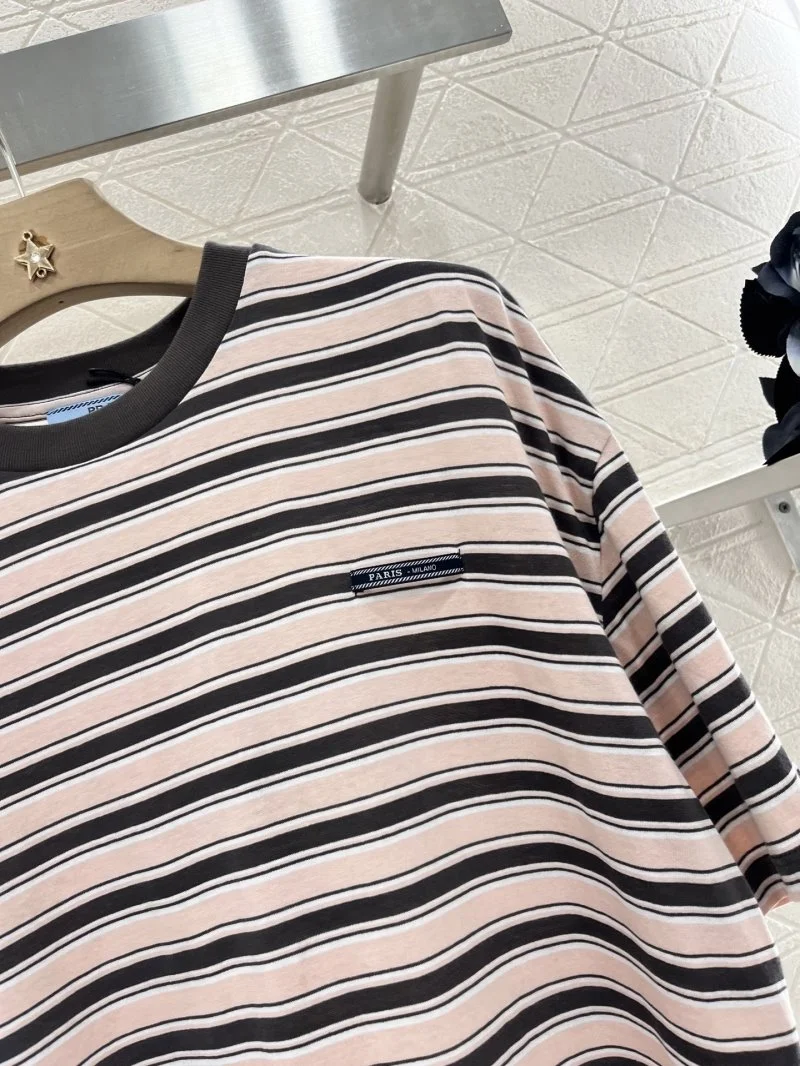 EyeCatching Prada T-Shirts 166104