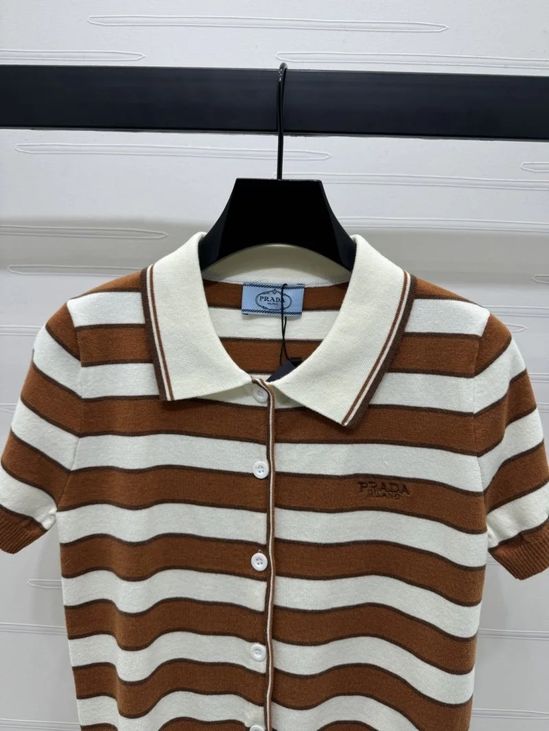 Prada T-Shirts Durable 166102