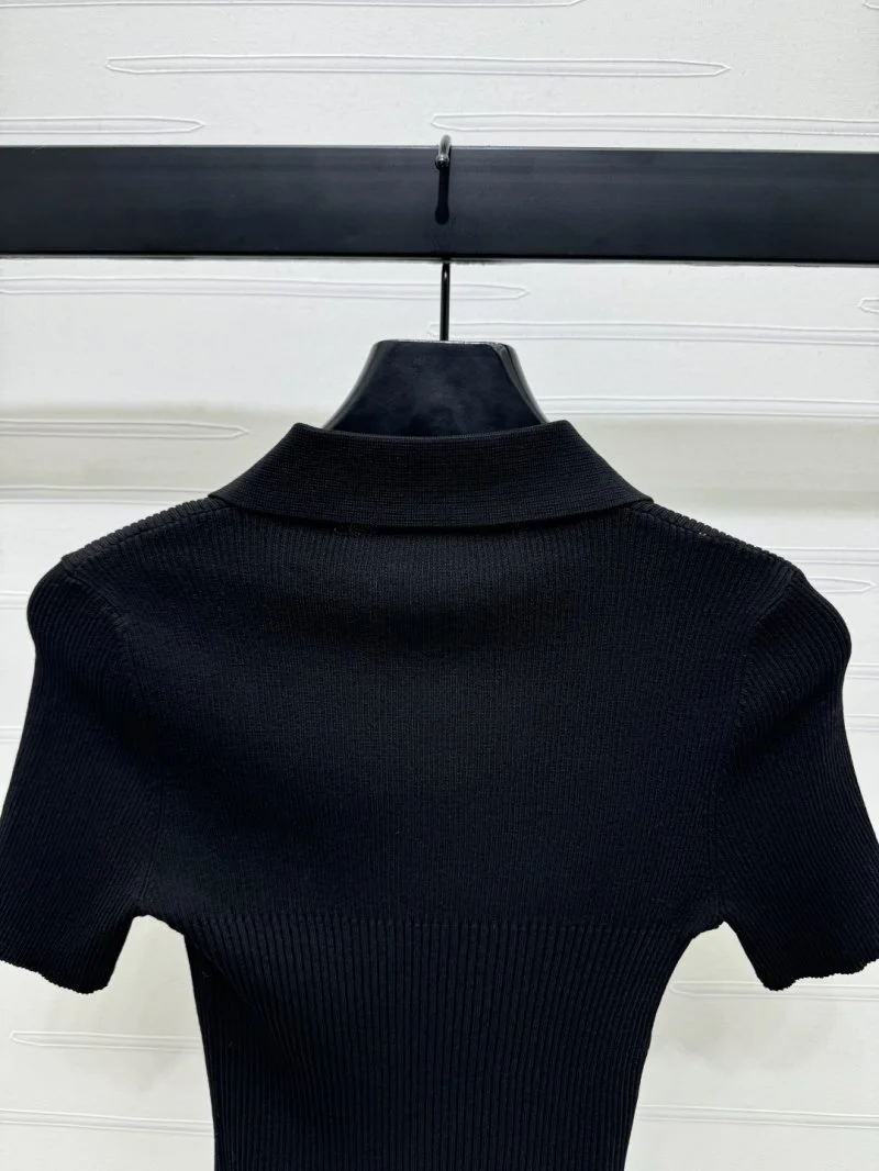 Prada T-Shirts Trendsetting 166098