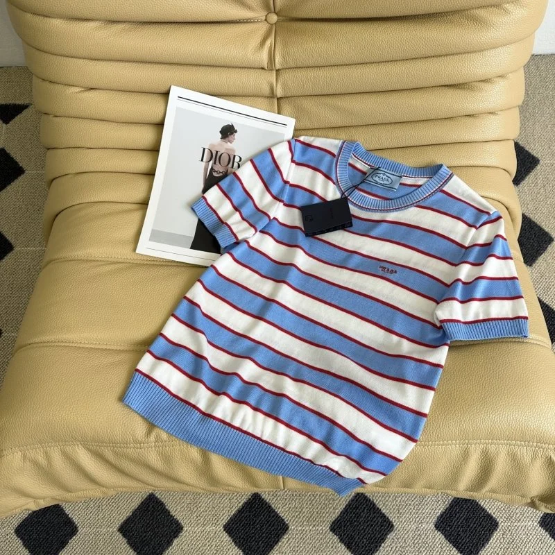 Prada T-Shirts Trendy 166092