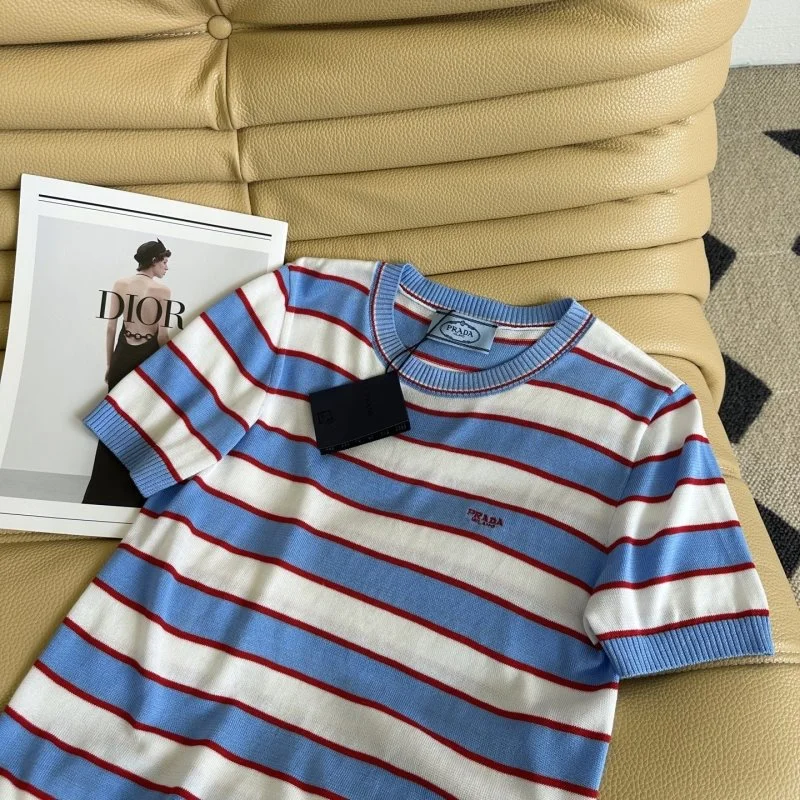 Prada T-Shirts Trendy 166092