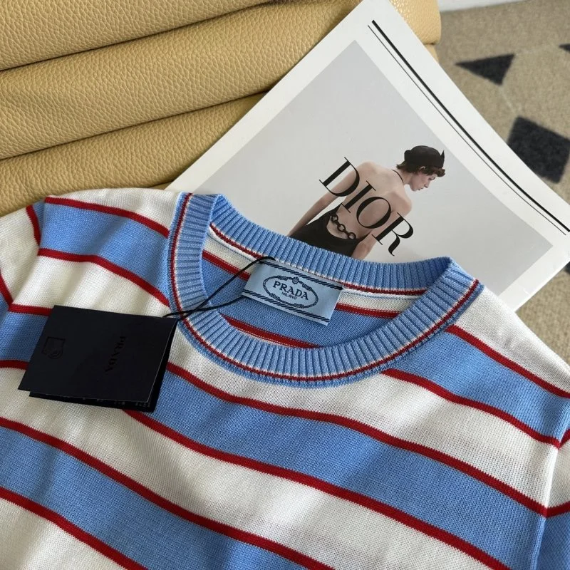 Prada T-Shirts Trendy 166092