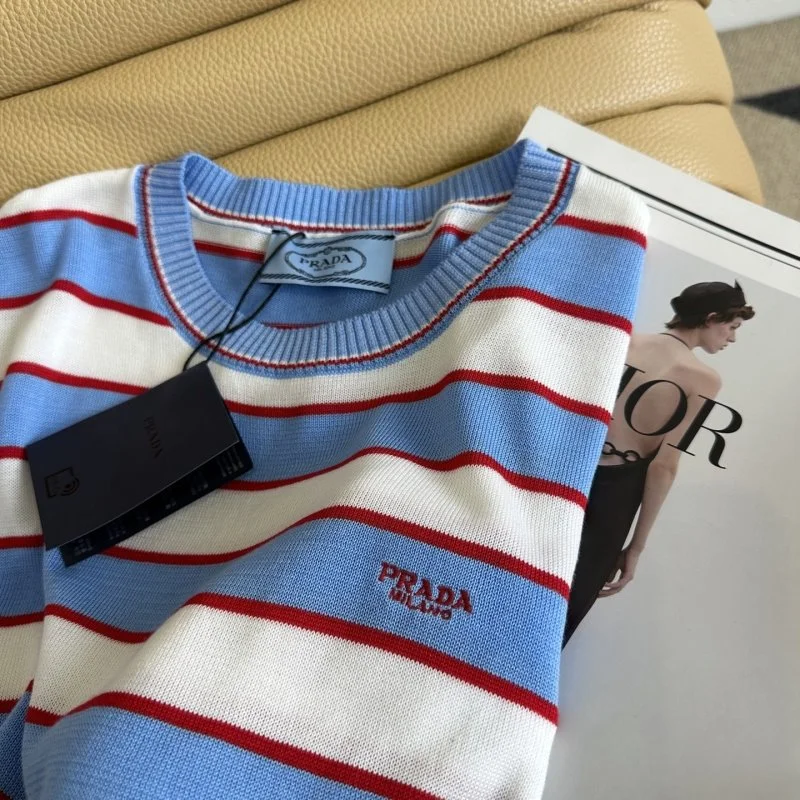 Prada T-Shirts Trendy 166092