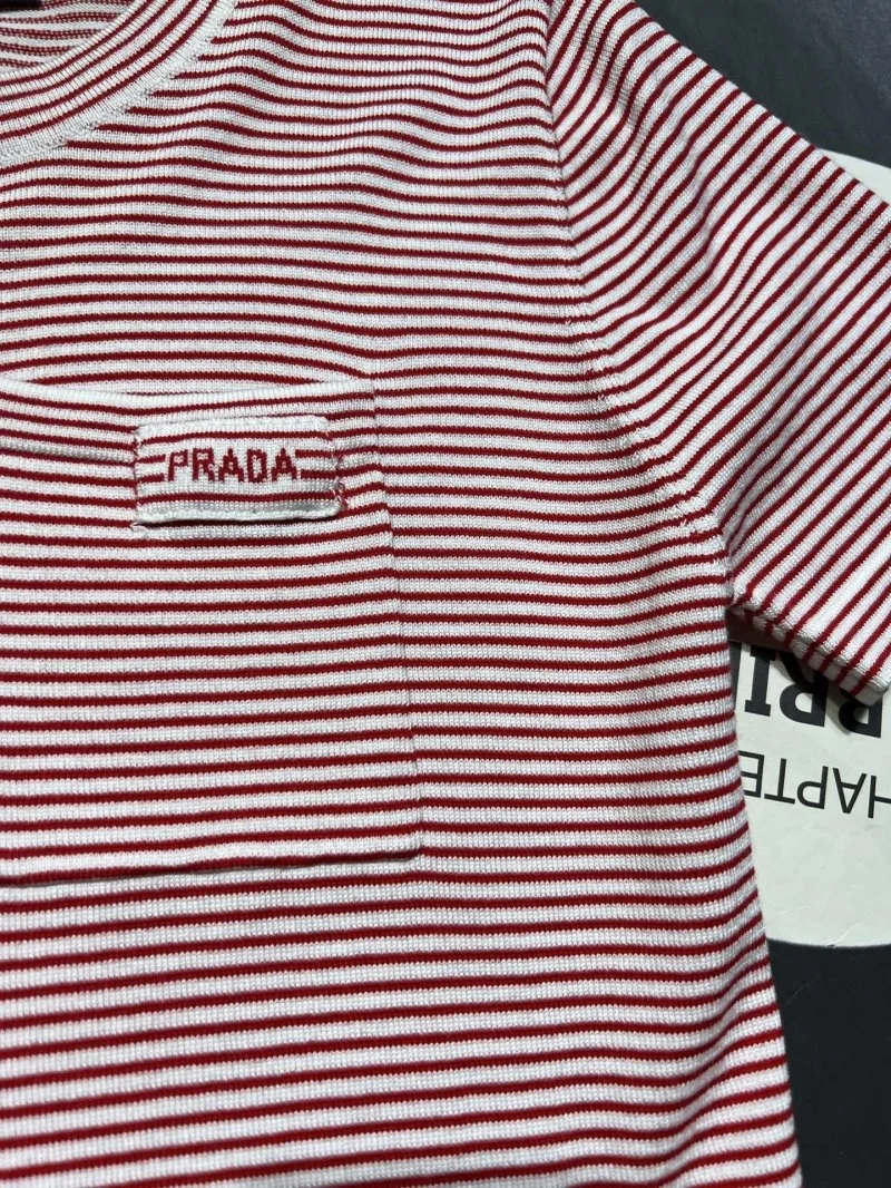 Prada T-Shirts Effortless 166135