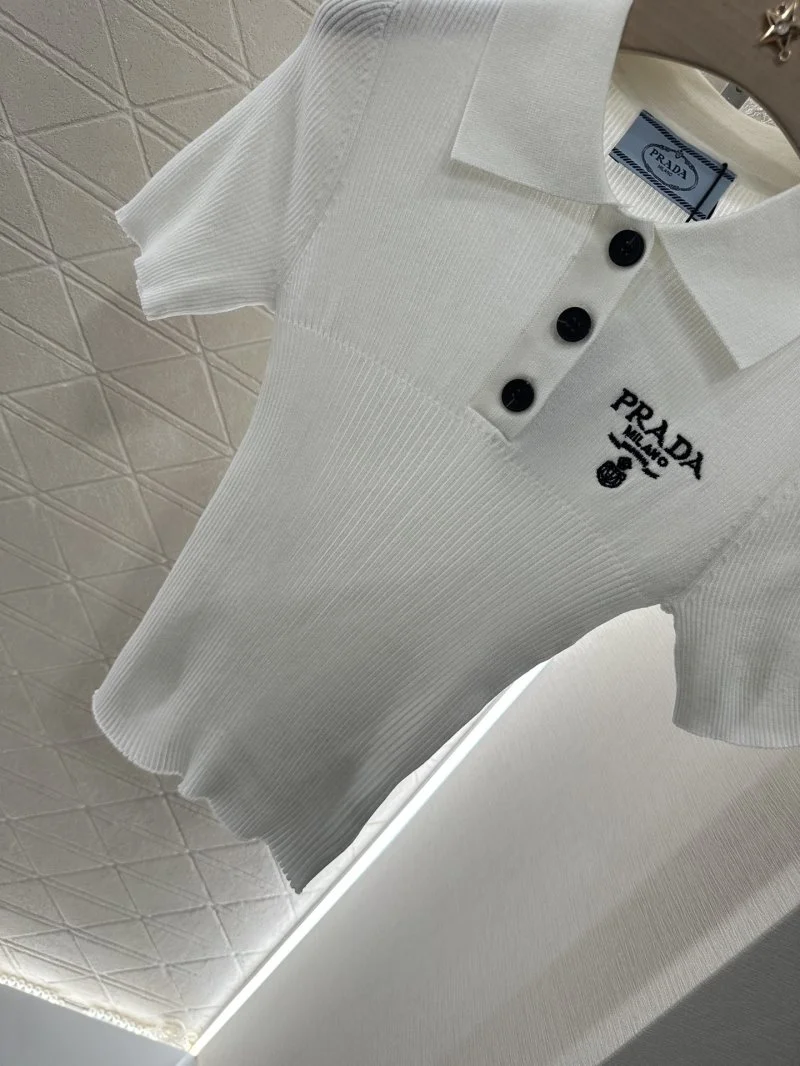 Prada T-Shirts ComfortFit 166121