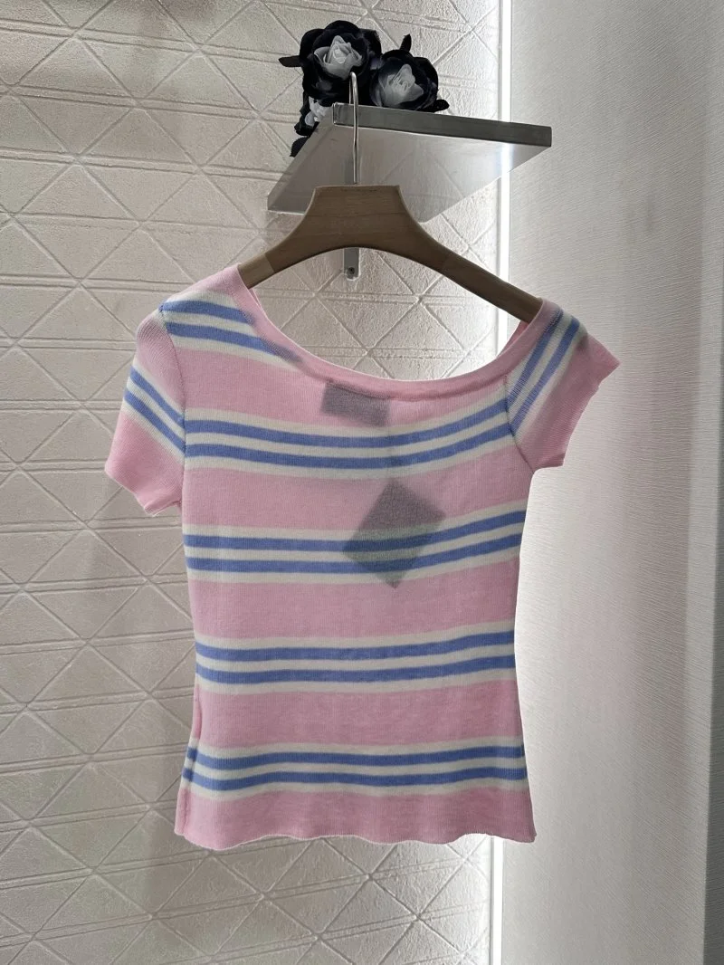 Unisex Prada T-Shirts 166077