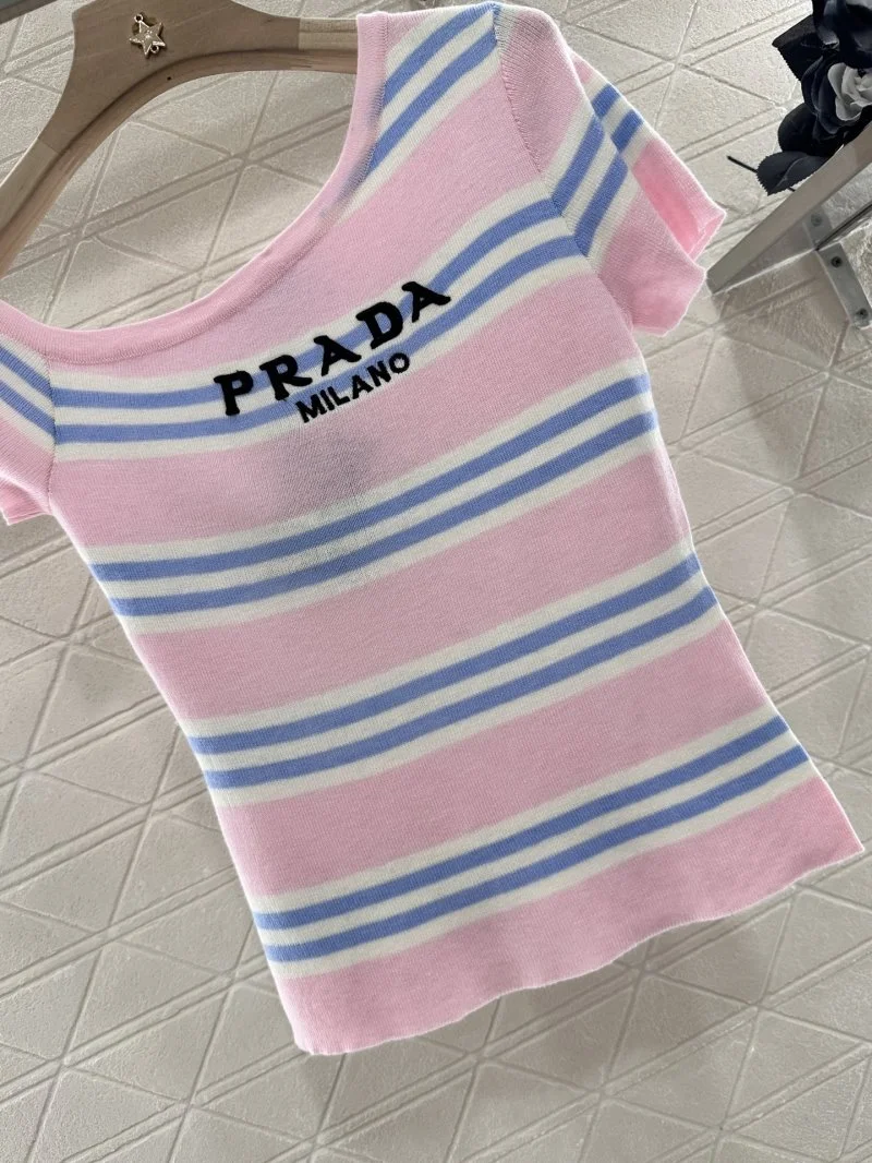 Unisex Prada T-Shirts 166077