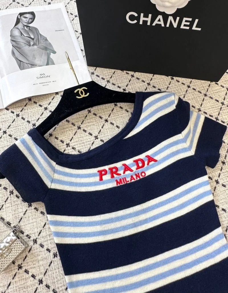 Attractive Prada T-Shirts 166493