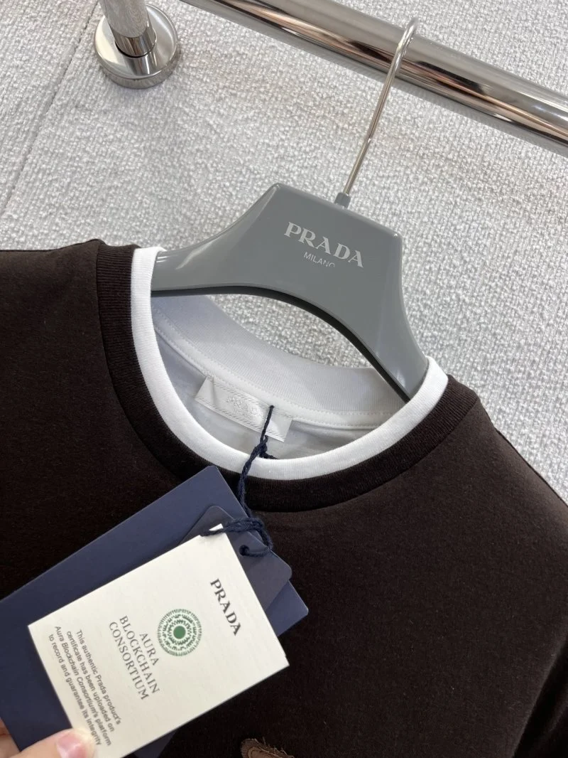 Prada T-Shirts EasyMatch 166488