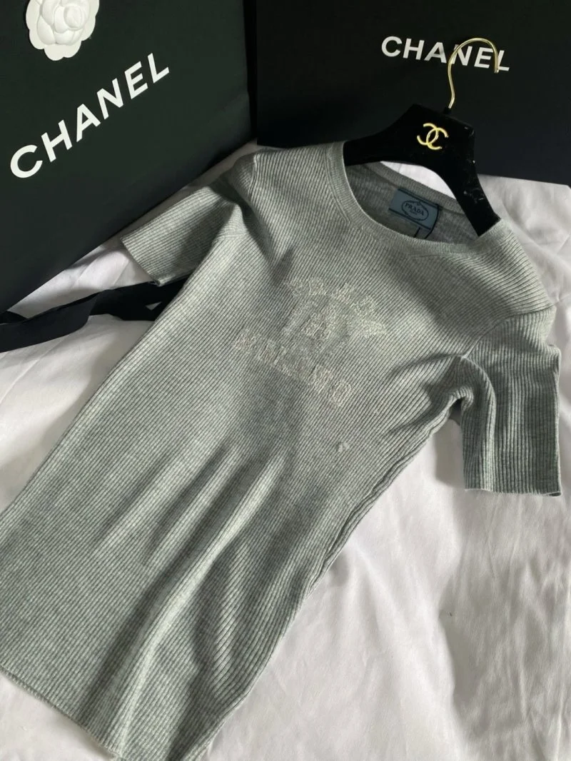 Compact Prada T-Shirts 166484