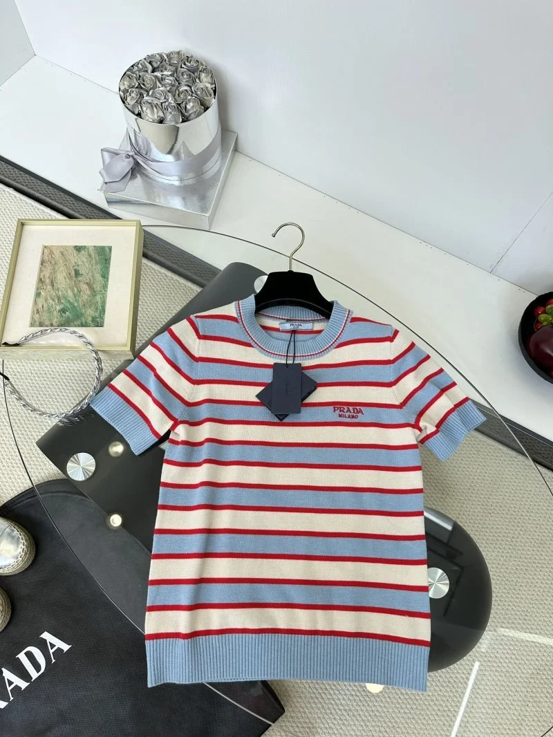 Unique Prada T-Shirts 166470