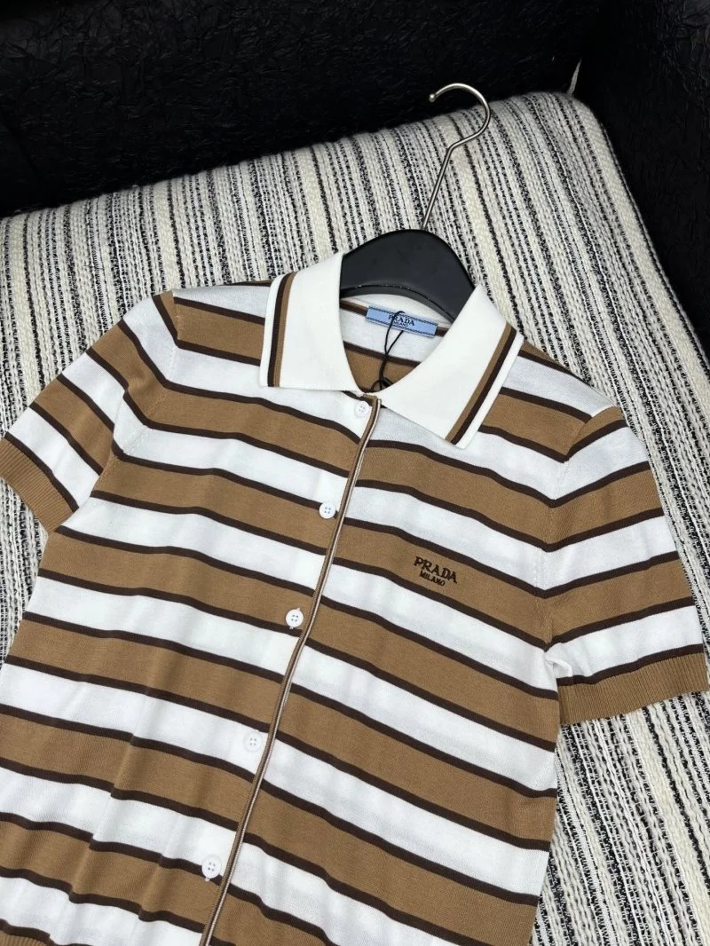Prada T-Shirts Modern 166466