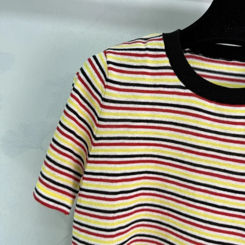 Prada T-Shirts Classic 166512