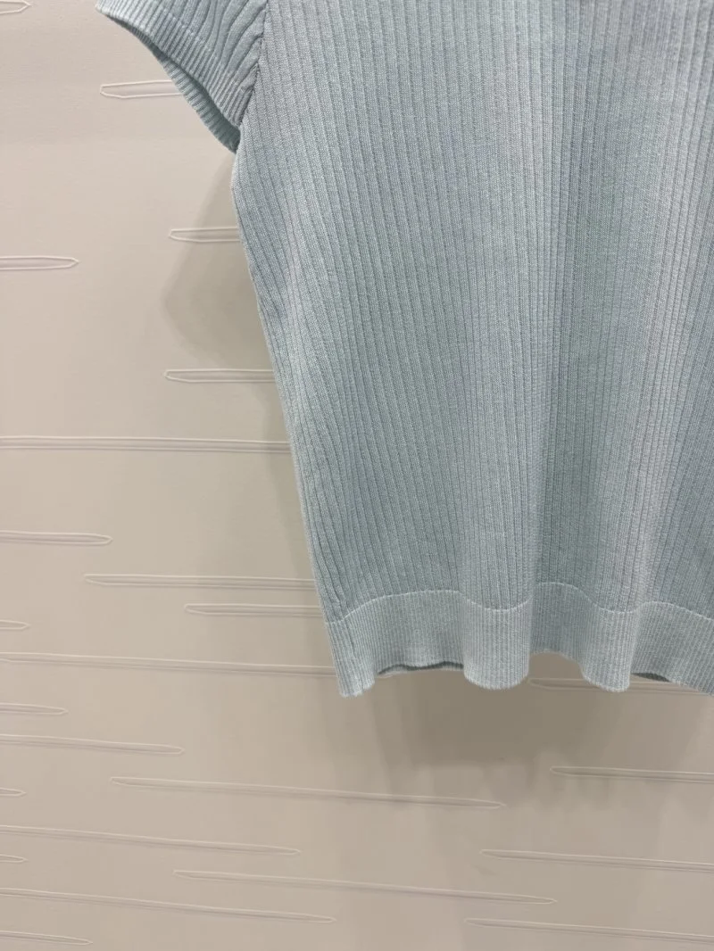Sophisticated Prada T-Shirts 166457