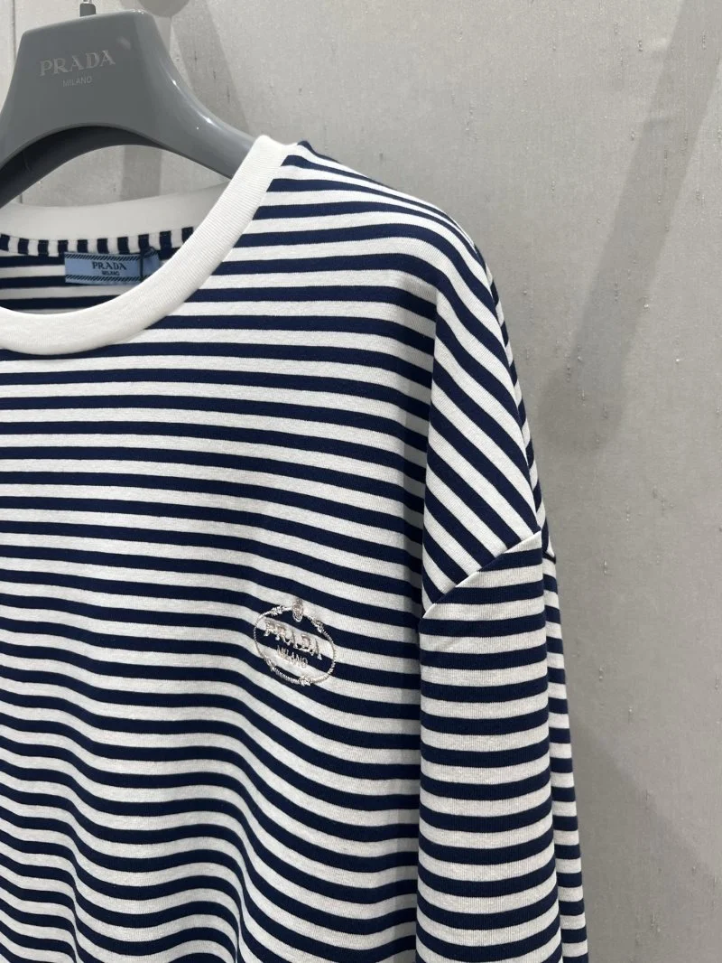 Prada T-Shirts Reliable 165767