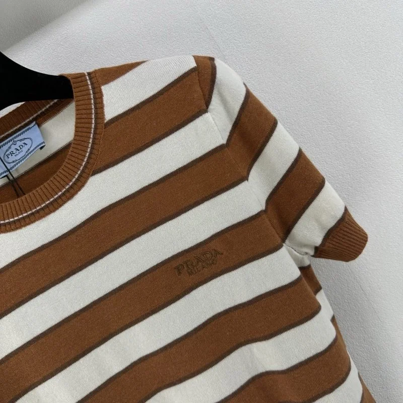 Prada T-Shirts Original 165769