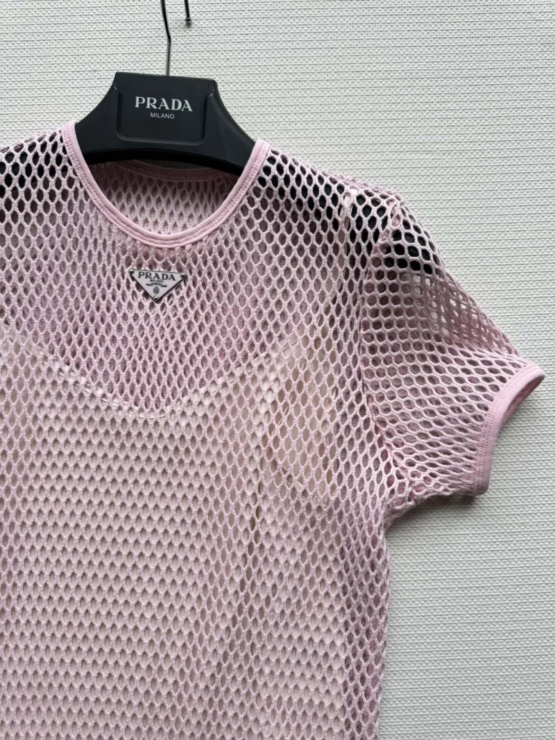 Premium Prada T-Shirts 165766