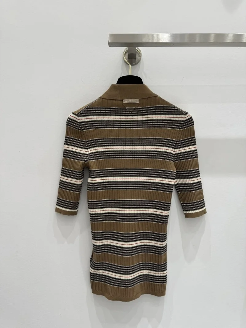 ModernLook Prada T-Shirts 165768