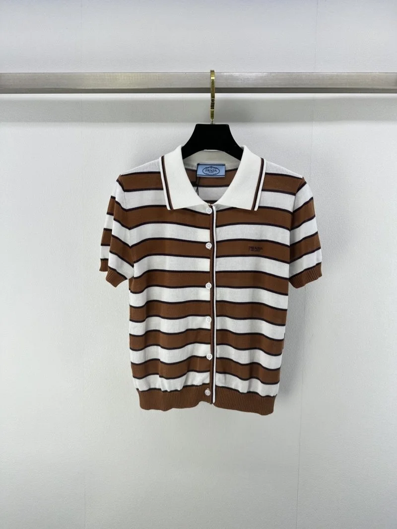 Unisex Prada T-Shirts 165759
