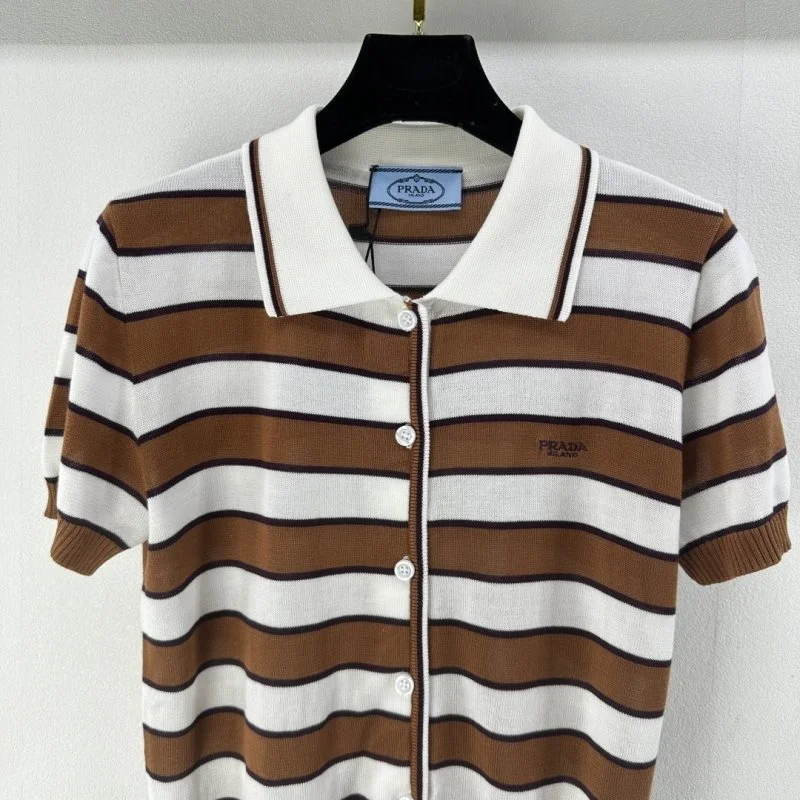 Unisex Prada T-Shirts 165759
