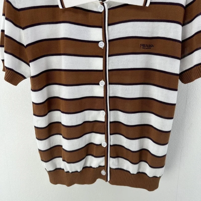 Unisex Prada T-Shirts 165759