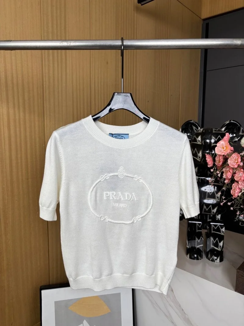 Prada T-Shirts EasyCare 165755
