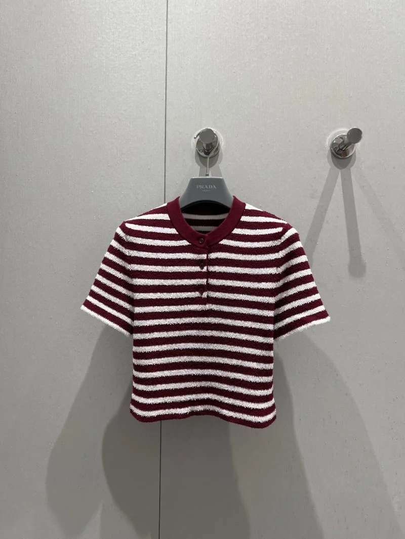 Prada T-Shirts Cozy 165753