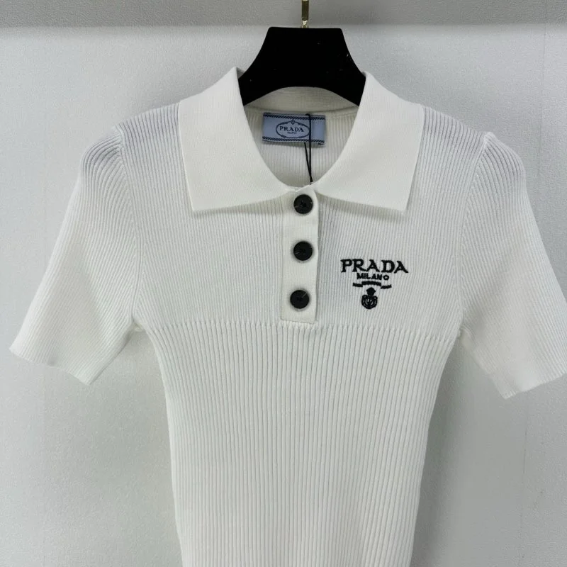 Packable Prada T-Shirts 165749