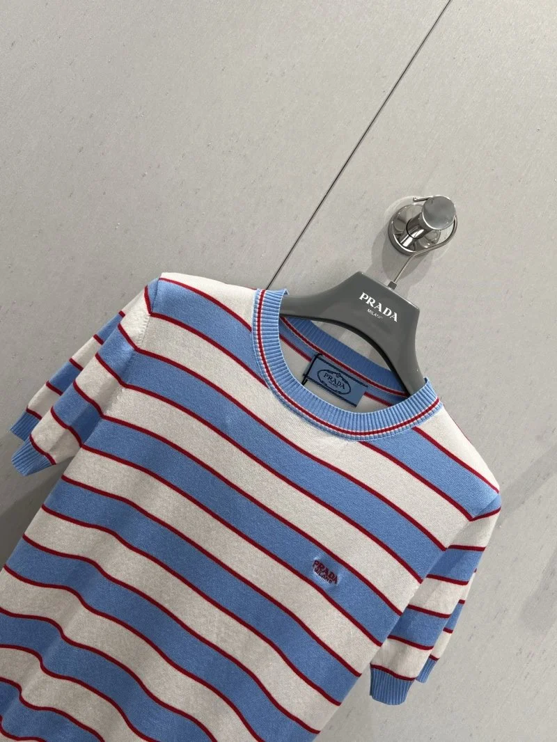 Prada T-Shirts EasyMatch 165742
