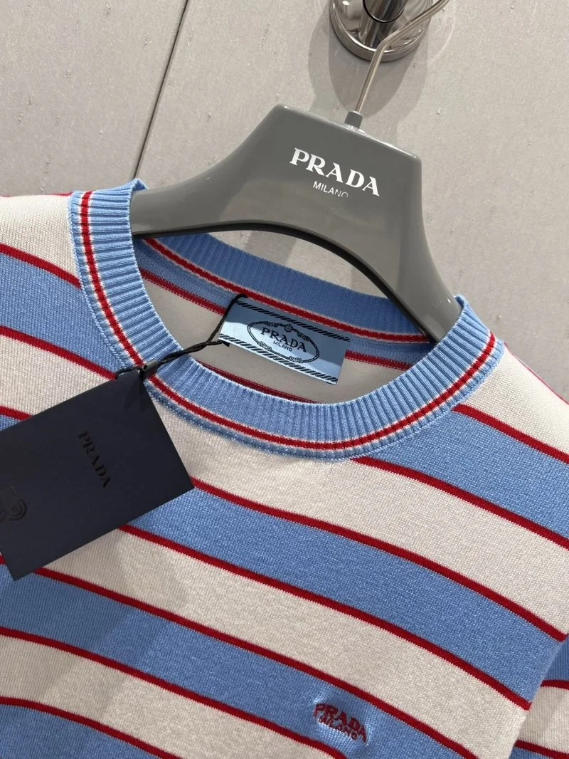 Prada T-Shirts EasyMatch 165742