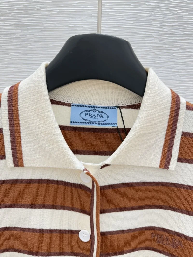 Prada T-Shirts Flexible 165736