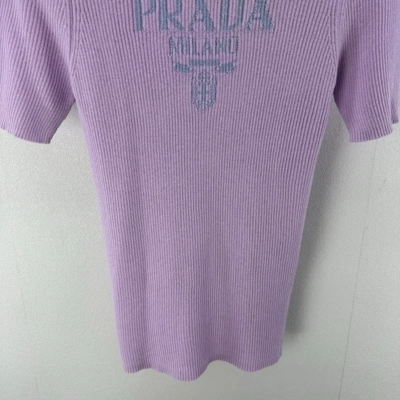 Prada T-Shirts WellDesigned 165727