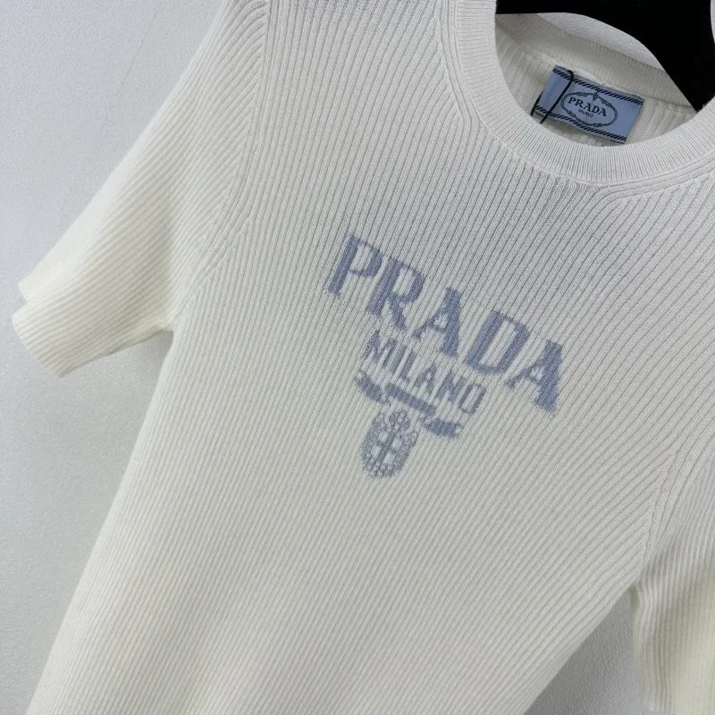 Prada T-Shirts WaterResistant 165723