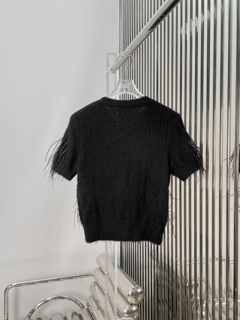 Prada T-Shirts Minimalist 165716