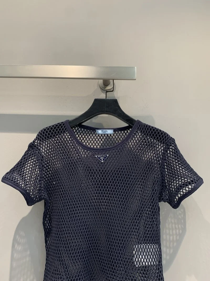 Sleek Prada T-Shirts 165750