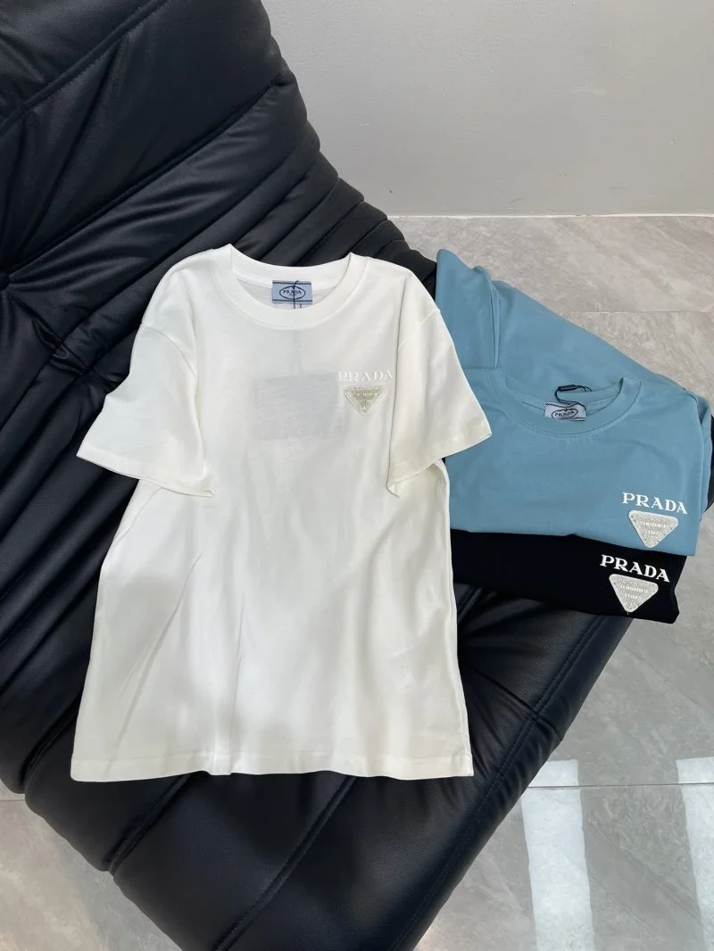 Prada T-Shirts Vibrant 165756