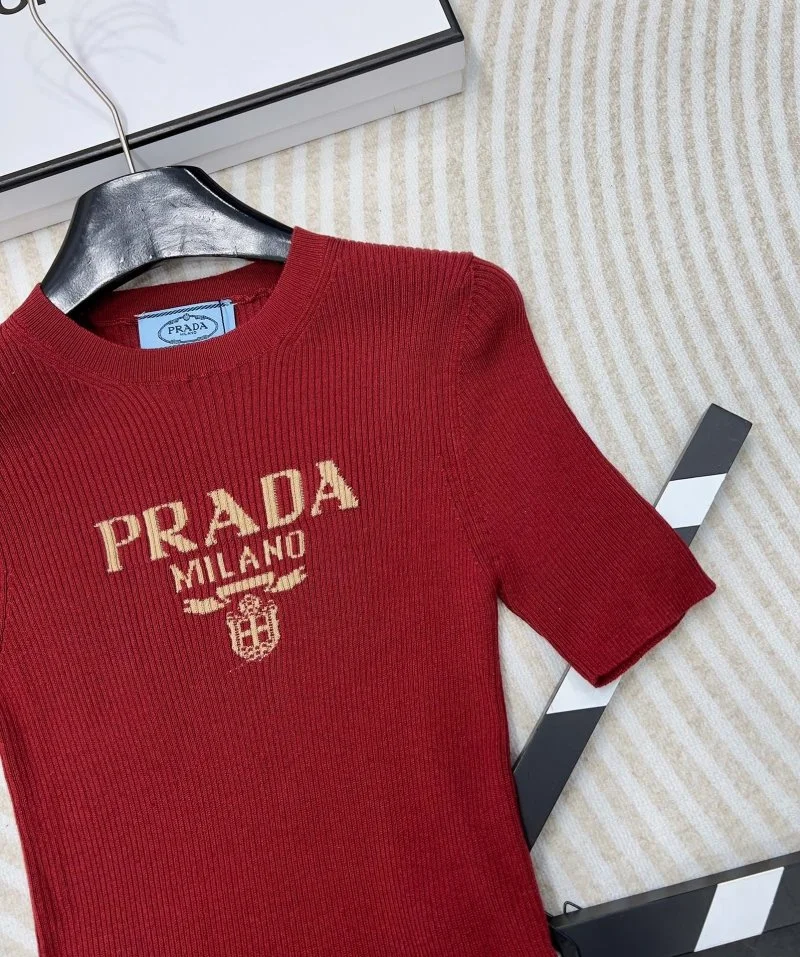 Prada T-Shirts Trendy 165704